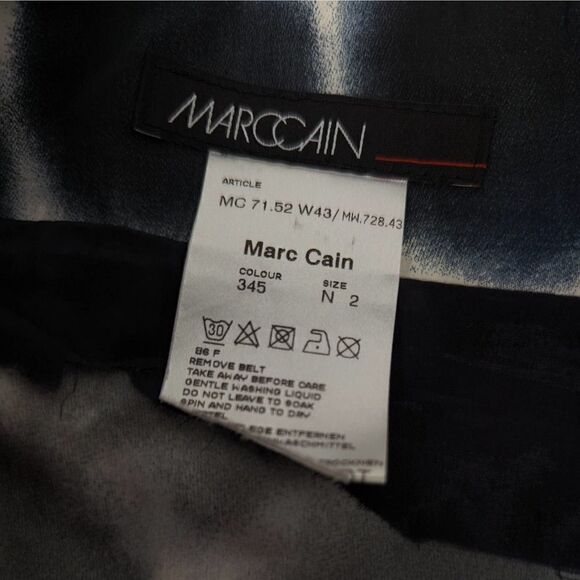 Marc Cain Knee Length Pencil Skirt Black and White Size N2 - Picture 12 of 13